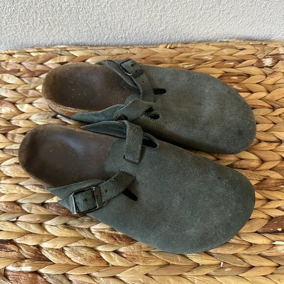 BIRKENSTOCK CLOG NAVY SUEDE - Picture 1 of 4